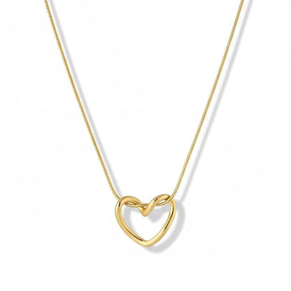 Loose Heart Necklace Gold