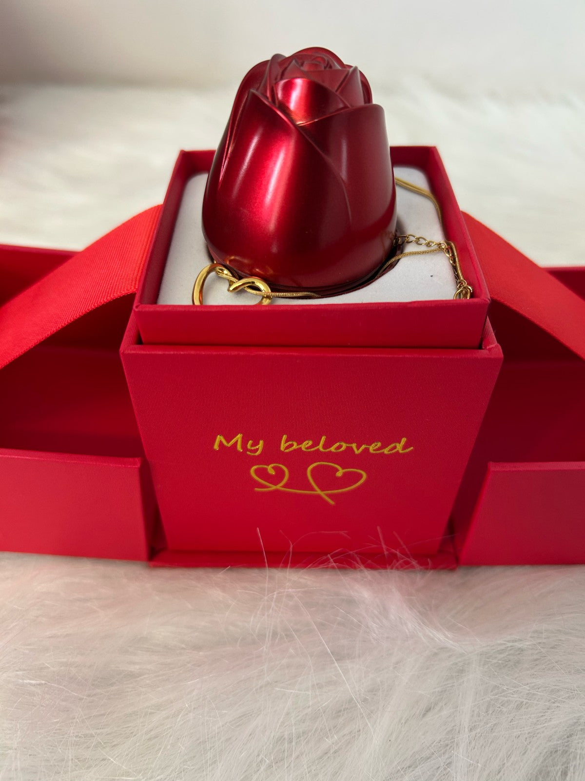Magnetic Rose Pop up Box With Jewellery